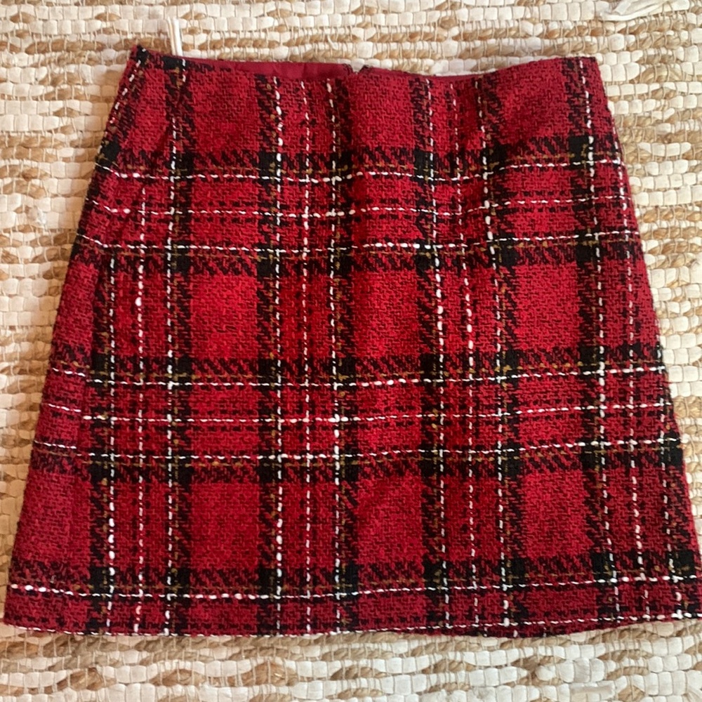 LOFT knee length skirt